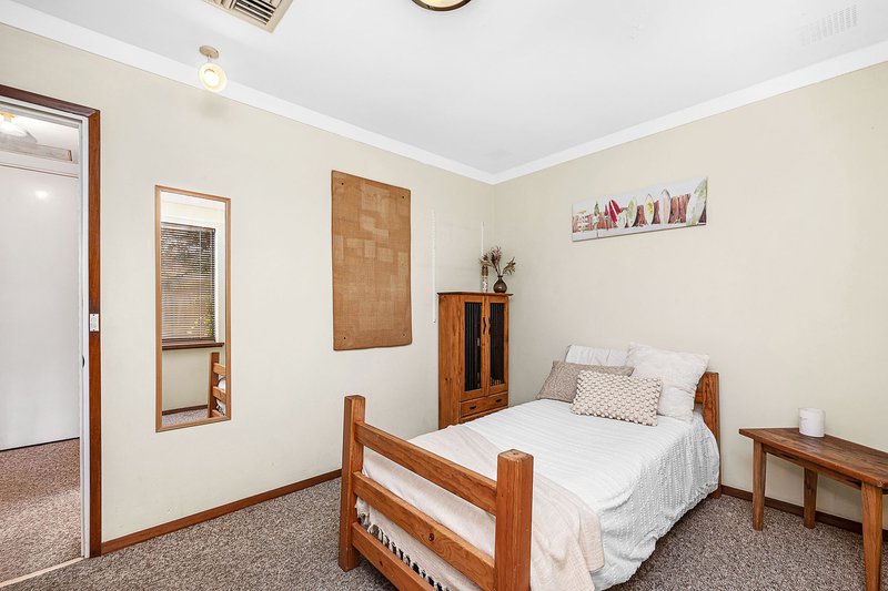 Photo - 25 Pascoe Street, Karrinyup WA 6018 - Image 6