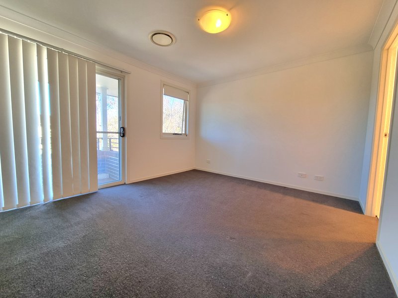 Photo - 25 Passendale Road, Edmondson Park NSW 2174 - Image 5