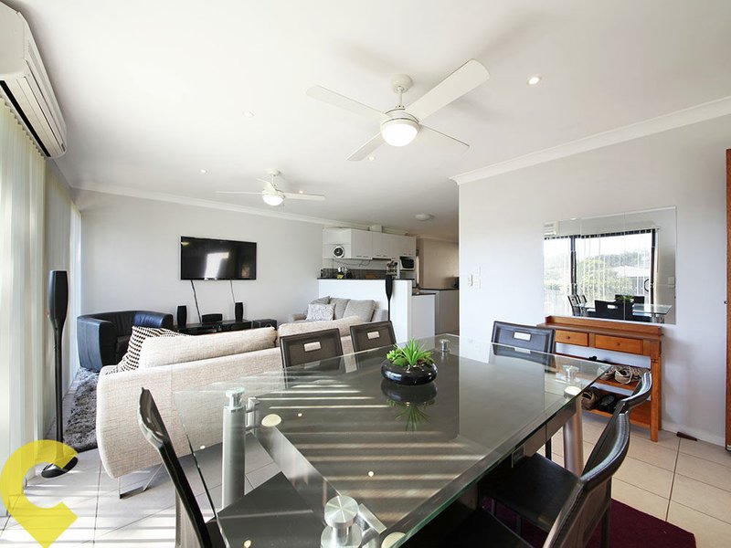 Photo - 25 Patricks Road, Arana Hills QLD 4054 - Image 7