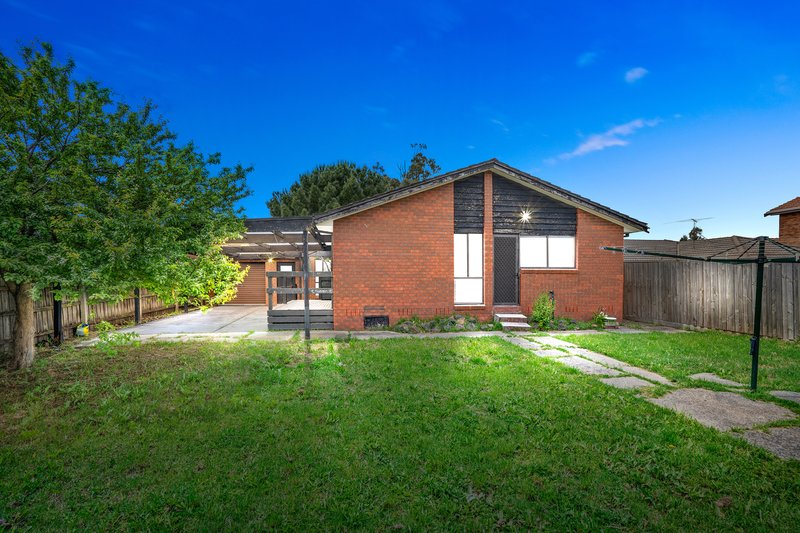 Photo - 25 Patterson Street, Mill Park VIC 3082 - Image 12