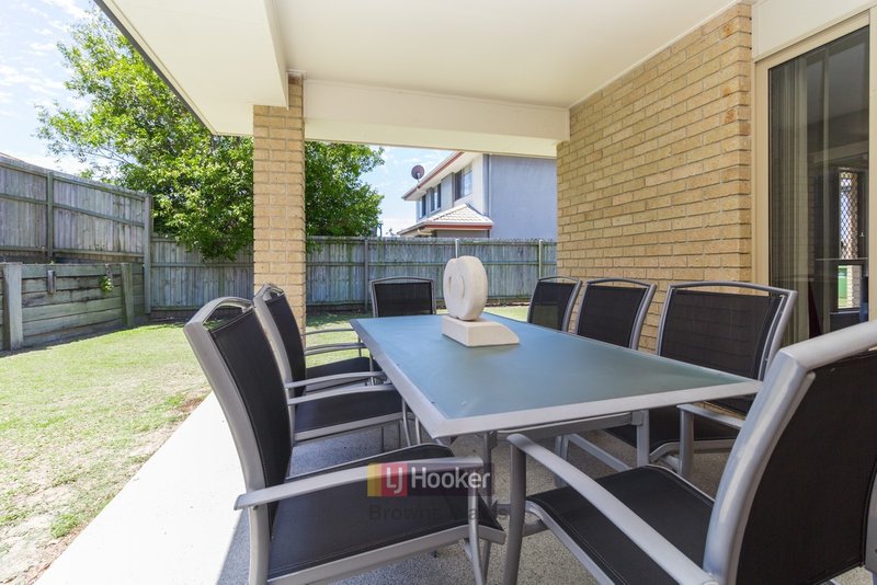 Photo - 25 Paul Drive, Regents Park QLD 4118 - Image 3