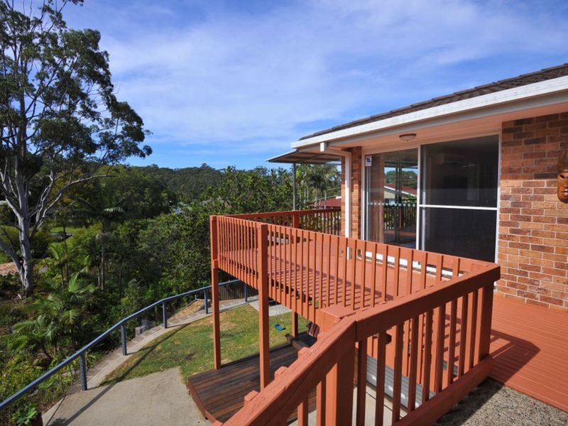 2/5 Pearce Drive, Coffs Harbour NSW 2450