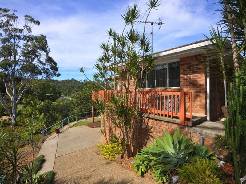 Photo - 2/5 Pearce Drive, Coffs Harbour NSW 2450 - Image 12