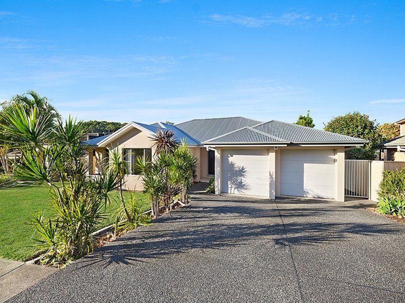 25 Pebble Beach Court, Belmont NSW 2280