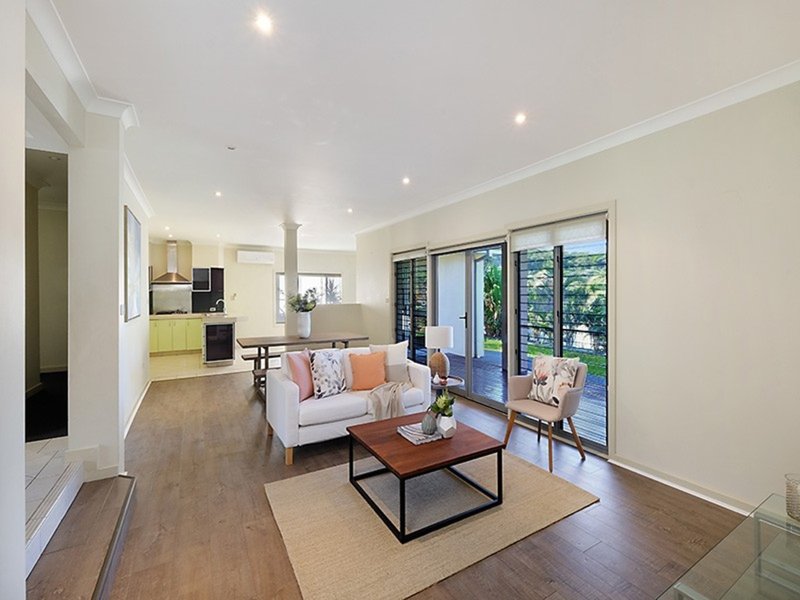 Photo - 25 Pebble Beach Court, Belmont NSW 2280 - Image 2