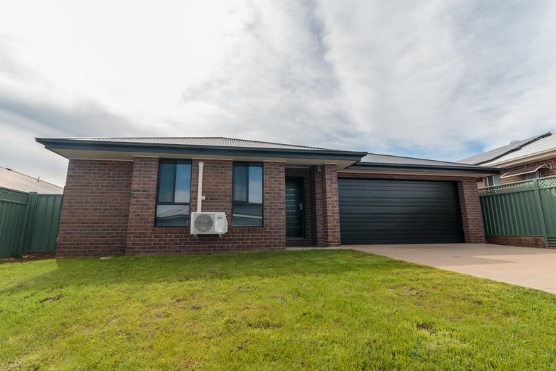 25 Pelagic Court, Dubbo NSW 2830