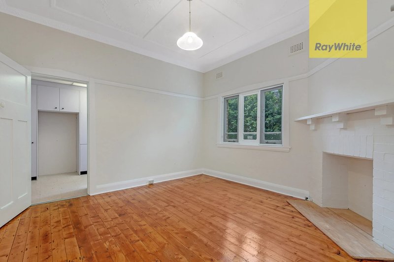 Photo - 25 Pennant Hills Road, North Parramatta NSW 2151 - Image 6