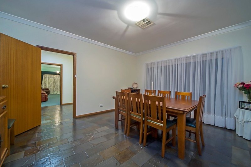 Photo - 25 Phillips Avenue, Gawler East SA 5118 - Image 9