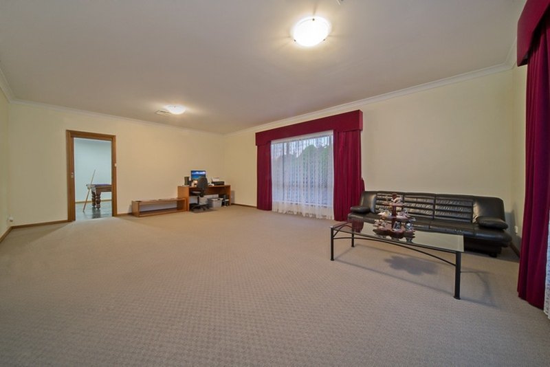 Photo - 25 Phillips Avenue, Gawler East SA 5118 - Image 13