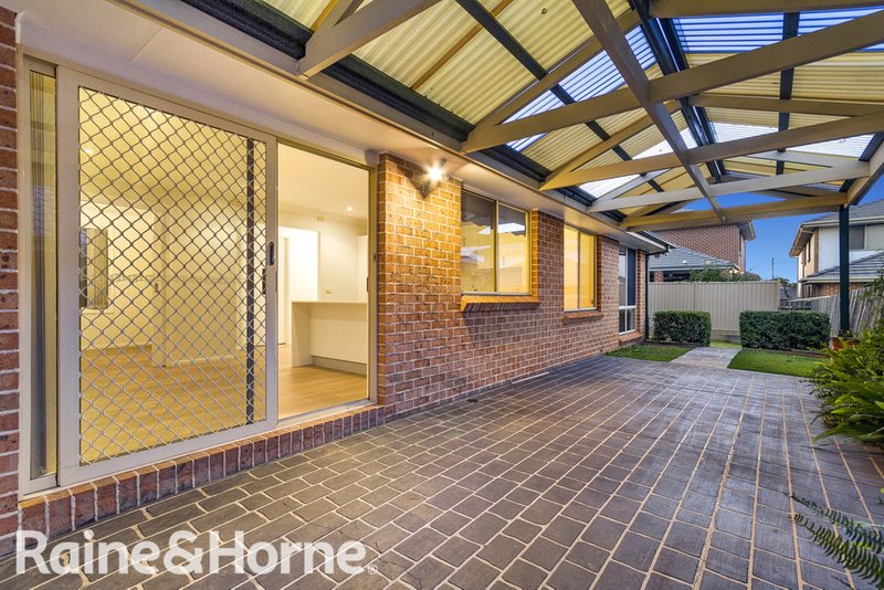 Photo - 25 Phoenix Avenue, Stanhope Gardens NSW 2768 - Image 6