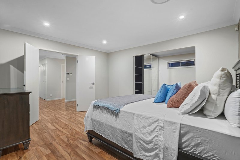 Photo - 25 Phoenix Street, Rochedale QLD 4123 - Image 14