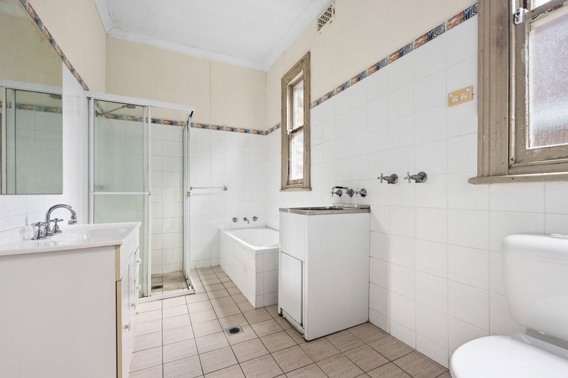 Photo - 25 Pigott Street, Dulwich Hill NSW 2203 - Image 6