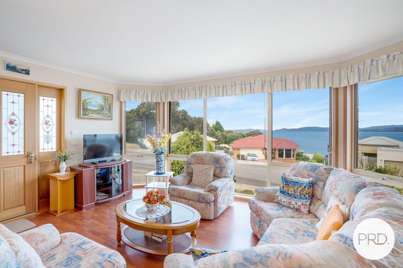 Photo - 25 Pindos Drive, Tranmere TAS 7018 - Image 5