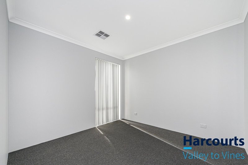 Photo - 25 Pistachio Way, Henley Brook WA 6055 - Image 3