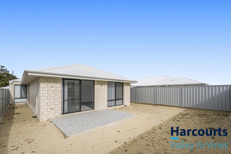 Photo - 25 Pistachio Way, Henley Brook WA 6055 - Image 17