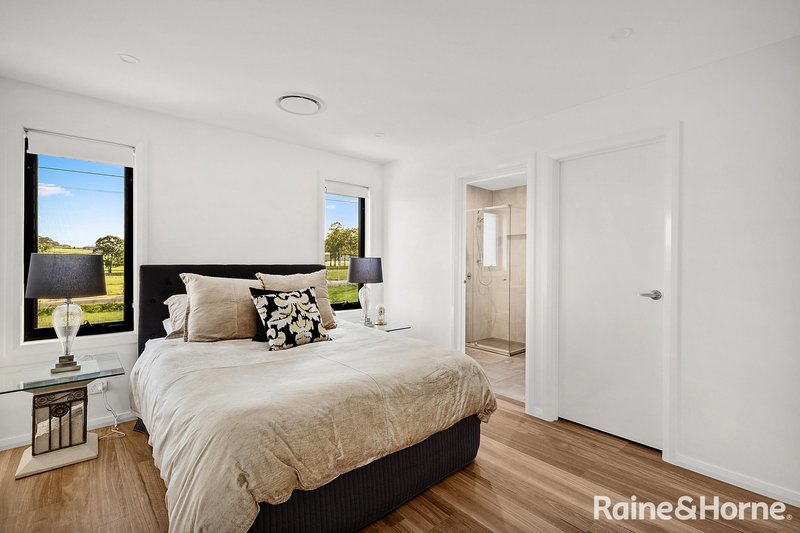 Photo - 25 Pleasance Street, Box Hill NSW 2765 - Image 14