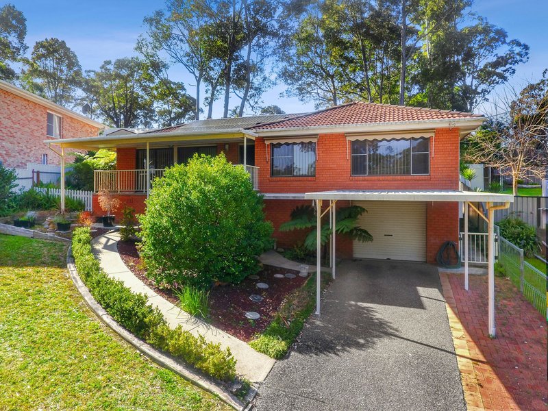 25 Pleasurelea Drive, Sunshine Bay NSW 2536