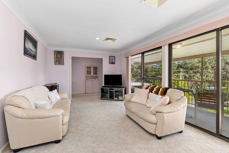 Photo - 25 Pleasurelea Drive, Sunshine Bay NSW 2536 - Image 9