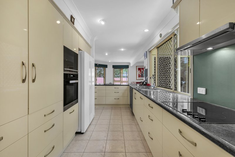 Photo - 25 Plumridge Street, Chelmer QLD 4068 - Image 6