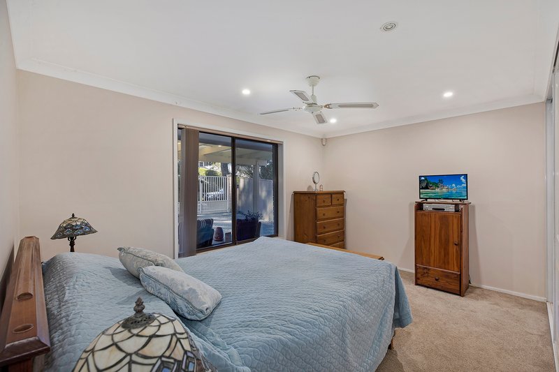 Photo - 25 Plymouth Drive, Wamberal NSW 2260 - Image 6