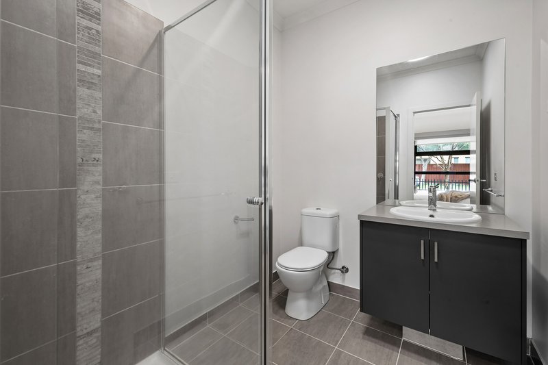 Photo - 25 Pontoon Street, Lalor VIC 3075 - Image 14