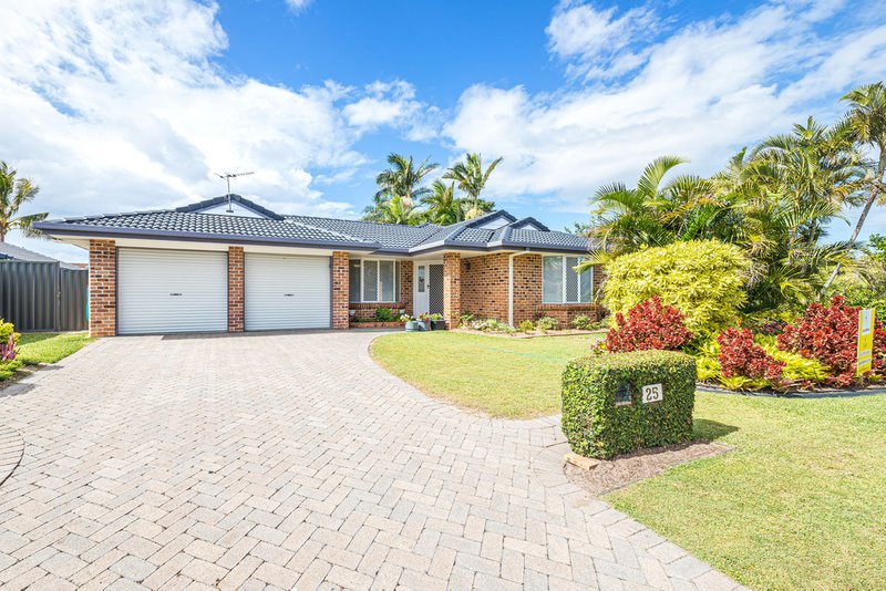 Photo - 25 Port Drive, Banksia Beach QLD 4507 - Image 4