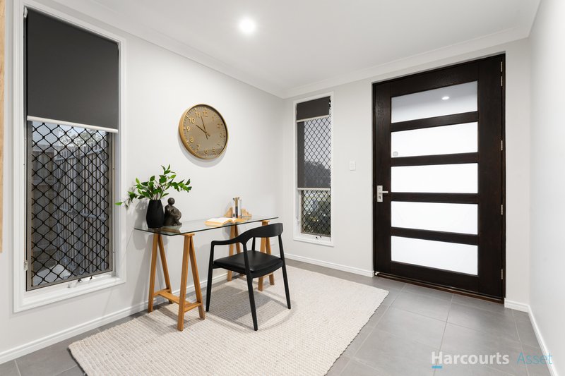 Photo - 25 Portree Loop, Jimboomba QLD 4280 - Image 2