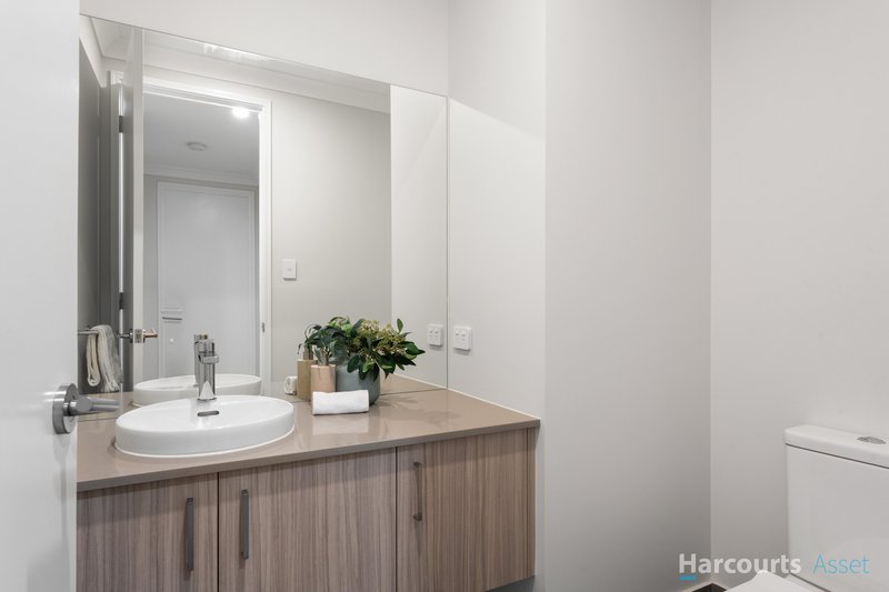 Photo - 25 Portree Loop, Jimboomba QLD 4280 - Image 8