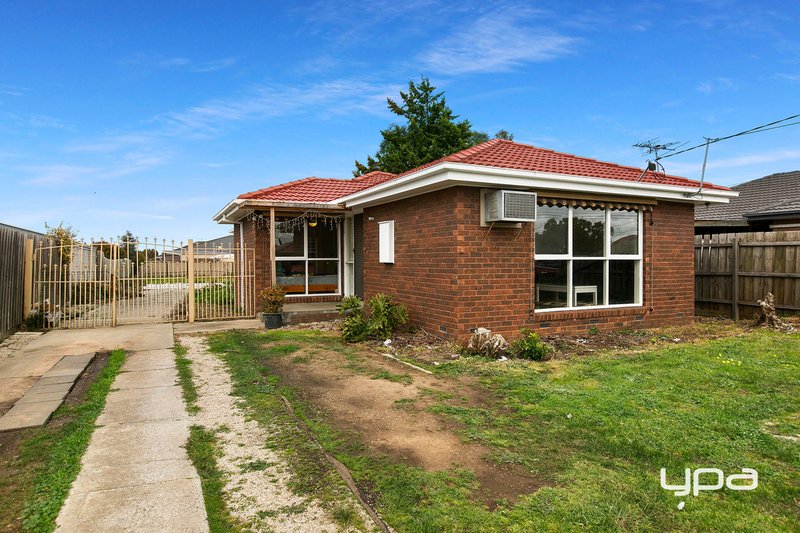 Photo - 25 Pottenger Way, St Albans VIC 3021 - Image 2