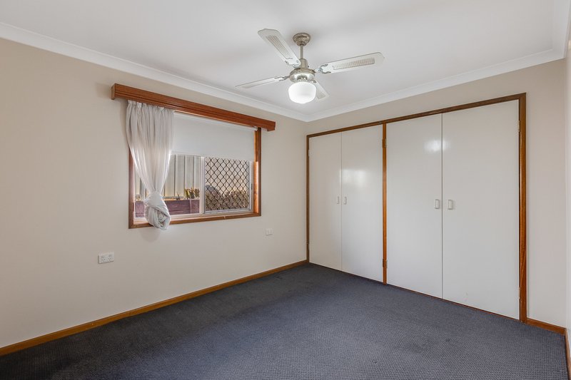 Photo - 2/5 Quinlan Court, Darling Heights QLD 4350 - Image 7