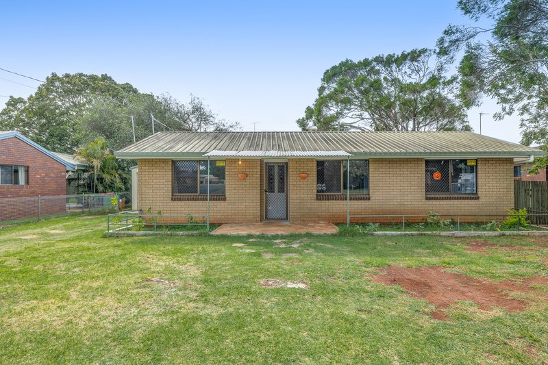 Photo - 25 Rachel Street, Darling Heights QLD 4350 - Image 2