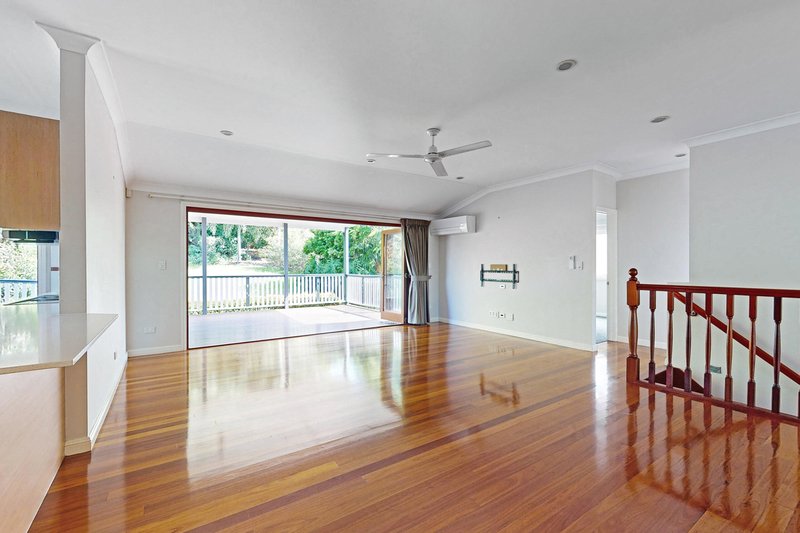 Photo - 25 Raff Avenue, Holland Park QLD 4121 - Image 14