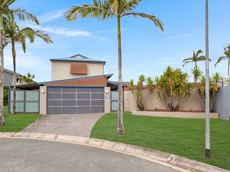 25 Rangeview Court, Burleigh Waters QLD 4220