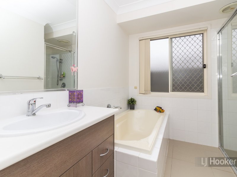 Photo - 25 Rebecca Circuit, Eagleby QLD 4207 - Image 3