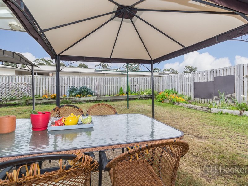 Photo - 25 Rebecca Circuit, Eagleby QLD 4207 - Image 9