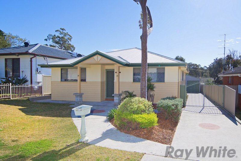 25 Restlea Avenue, Charmhaven NSW 2263