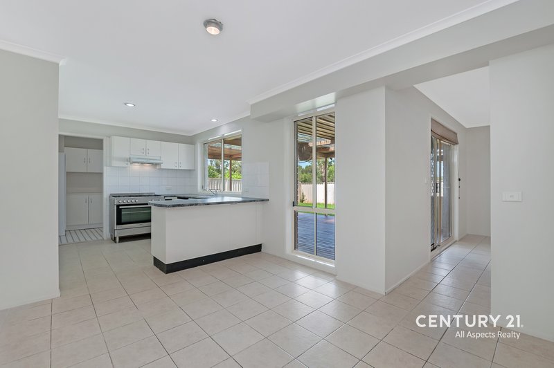 Photo - 25 Reycroft Avenue, Quakers Hill NSW 2763 - Image 2