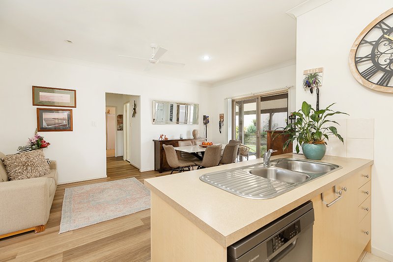 Photo - 2/5 Reynolds Street, Blackalls Park NSW 2283 - Image 6