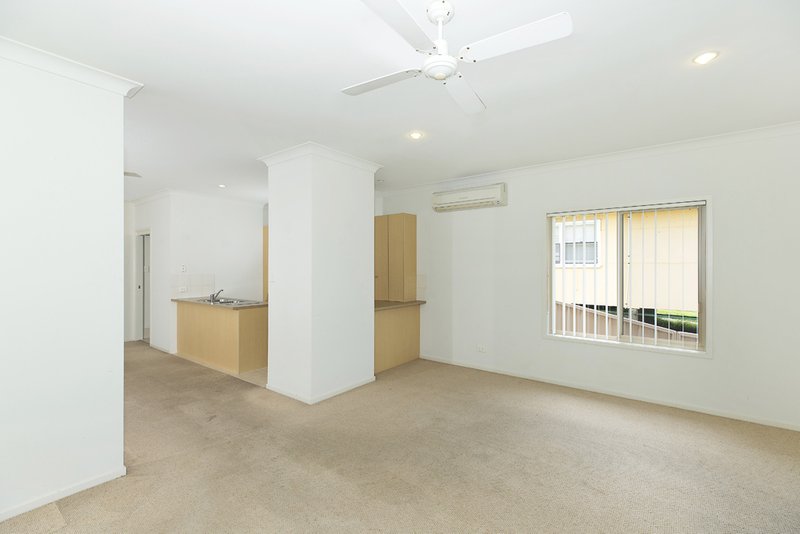 Photo - 2/5 Reynolds Street, Blackalls Park NSW 2283 - Image 6