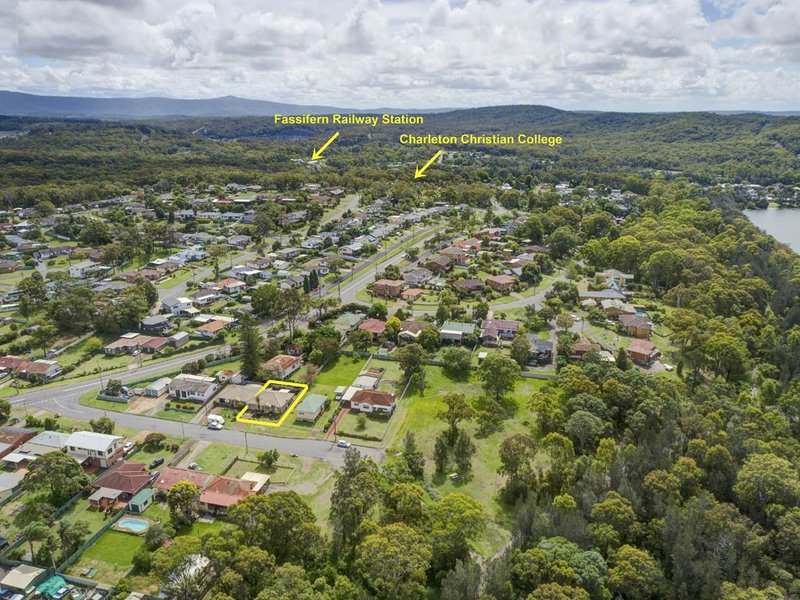 Photo - 2/5 Reynolds Street, Blackalls Park NSW 2283 - Image 12