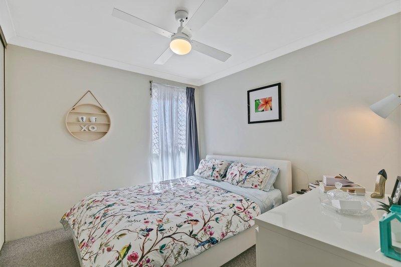 Photo - 2/5 Richards Street, Maroochydore QLD 4558 - Image 7