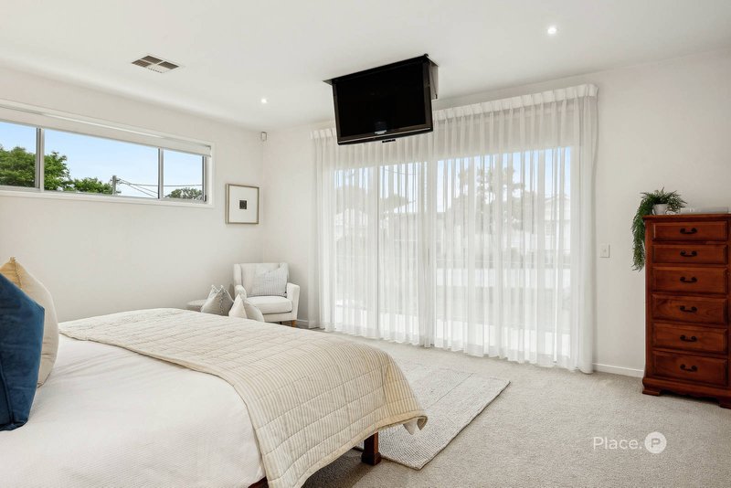 Photo - 25 Richmond Street, Chelmer QLD 4068 - Image 18