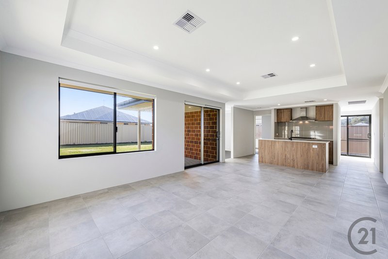 Photo - 25 Ringtail Path, Dawesville WA 6211 - Image 3