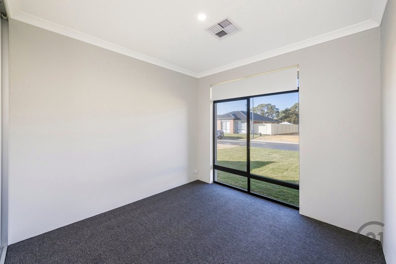 Photo - 25 Ringtail Path, Dawesville WA 6211 - Image 7