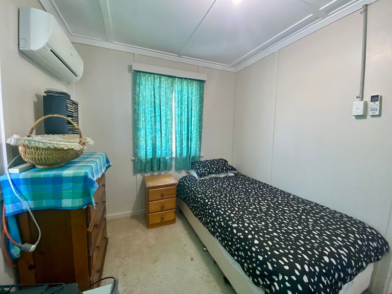 Photo - 25 Robson Street, Kilcoy QLD 4515 - Image 11