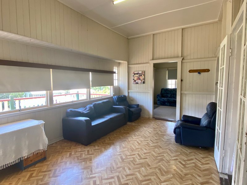 Photo - 25 Robson Street, Kilcoy QLD 4515 - Image 12