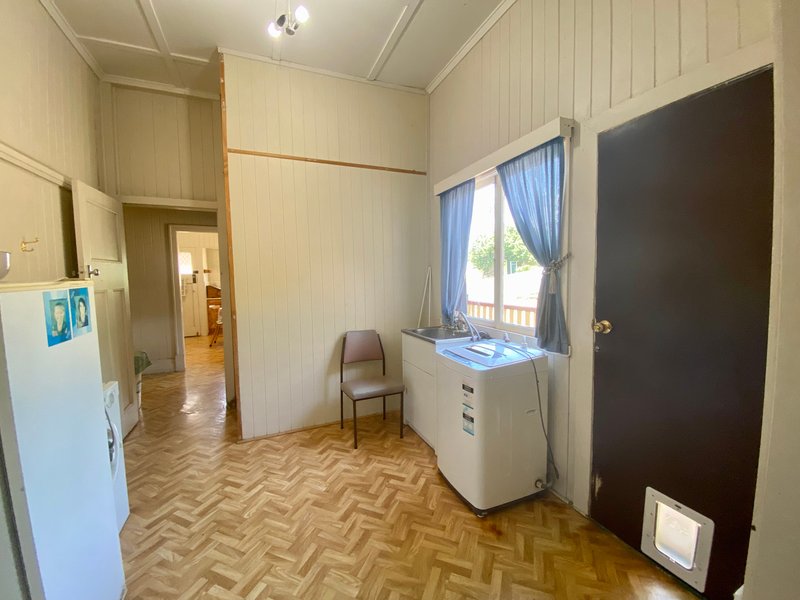 Photo - 25 Robson Street, Kilcoy QLD 4515 - Image 13