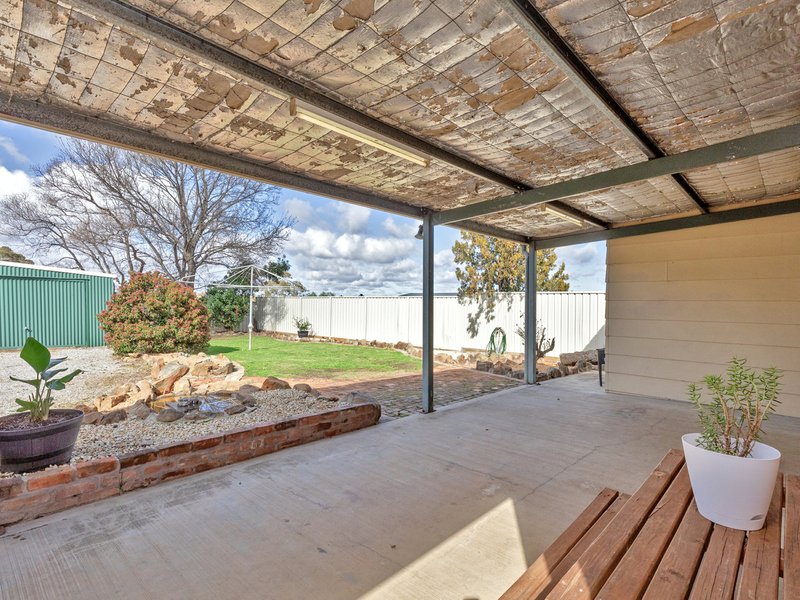 Photo - 25 Roderick Street, East Tamworth NSW 2340 - Image 11