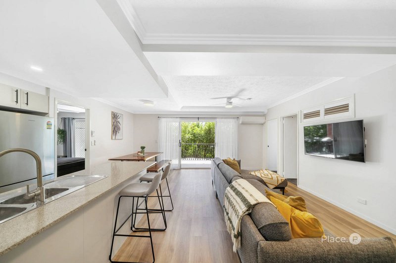 2/5 Rodway Street, Zillmere QLD 4034