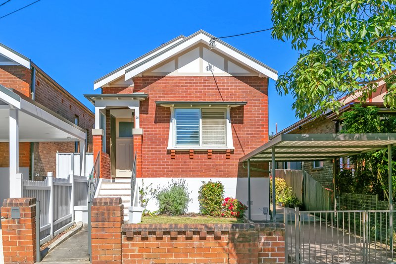 25 Rowley Rd , Russell Lea NSW 2046